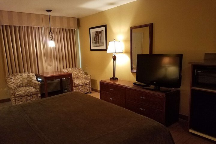 Room 19 of 48