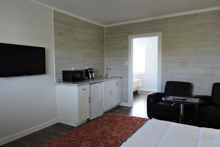 Room 37 of 71