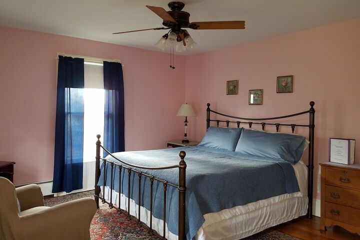 The Fox and the Grapes Bed & Breakfast