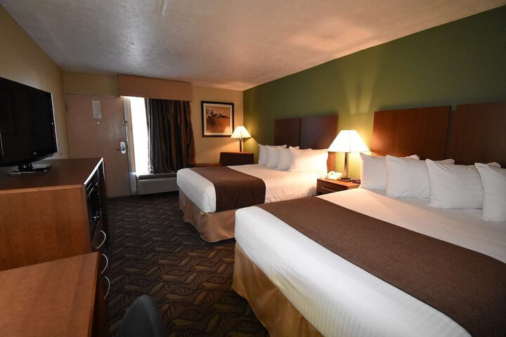 Room 15 of 35