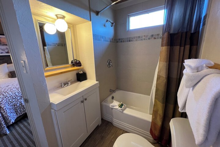 Room 53 of 113