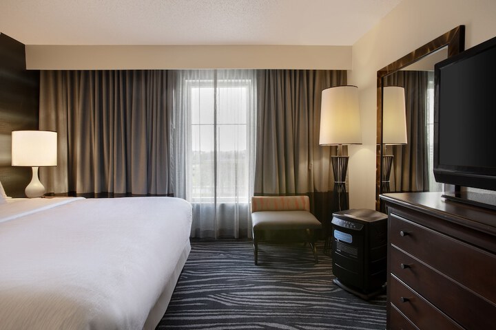 Room 10 of 53