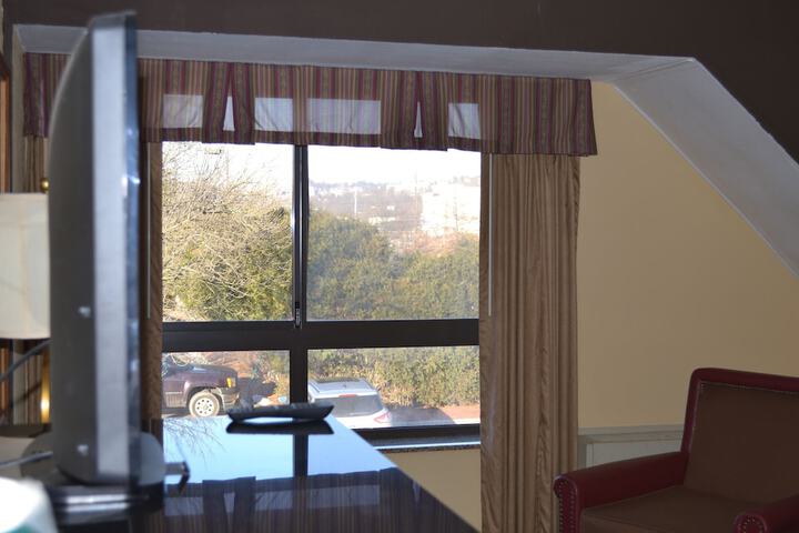 Room 41 of 57