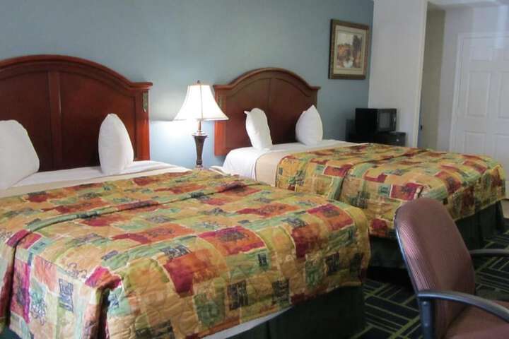 Room 14 of 24
