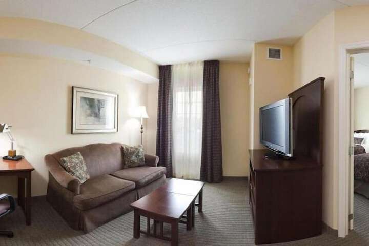 Staybridge Suites Oak Ridge by IHG