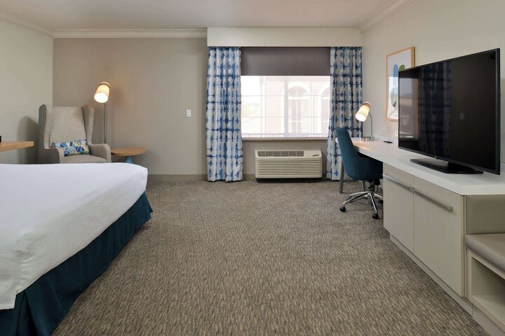 Room 19 of 93