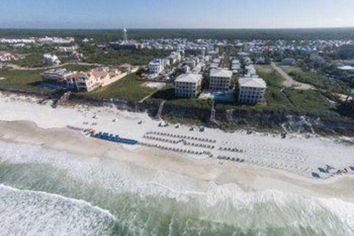 South Walton Studio by RedAwning