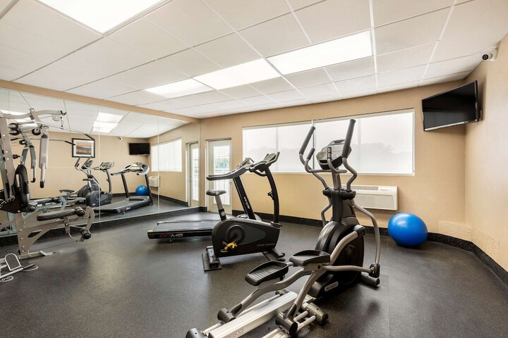 Health and Fitness 32 of 34