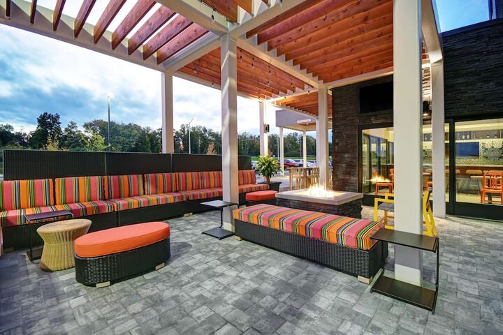Terrace/Patio 40 of 40
