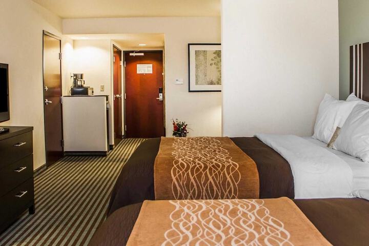 Comfort Inn & Suites Perry I-35