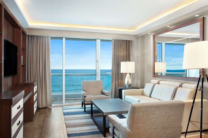 Room 55 of 132