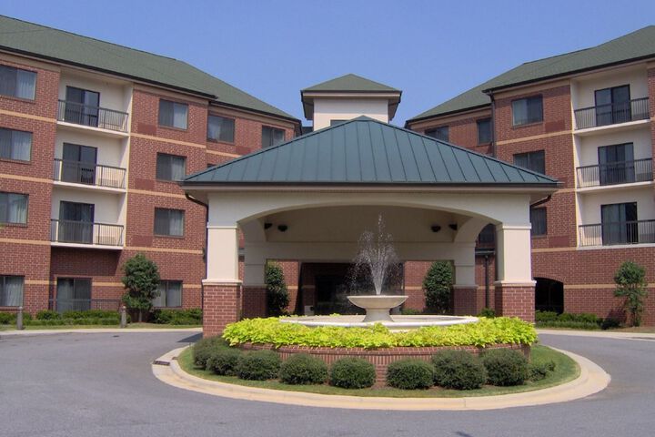 Courtyard by Marriott Hickory
