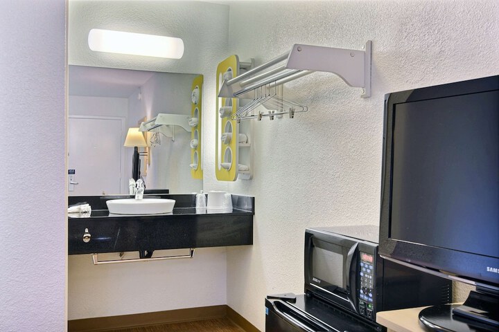 Room 20 of 24