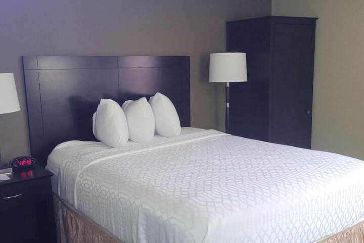 Room 19 of 32