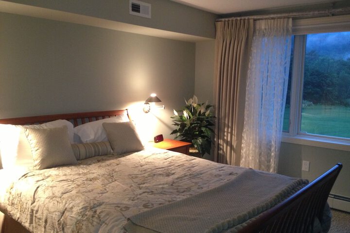 Room 80 of 147