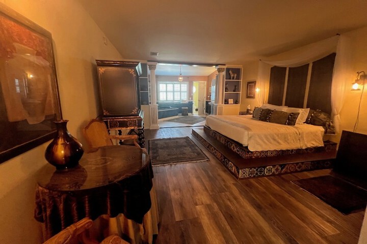 Room 37 of 55