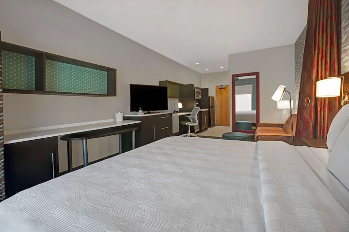Room 26 of 45