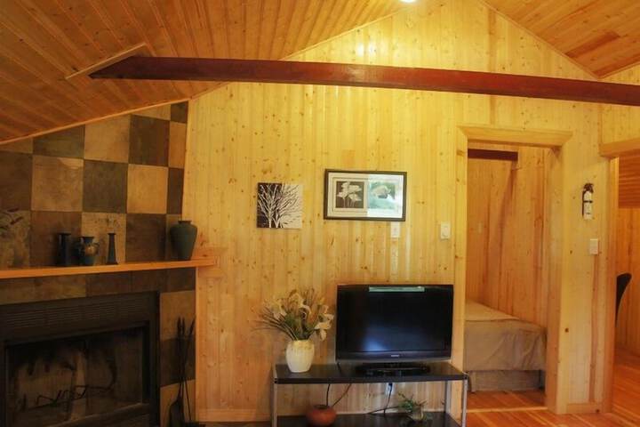 Room 14 of 33
