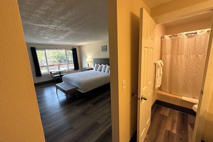 Room 95 of 159