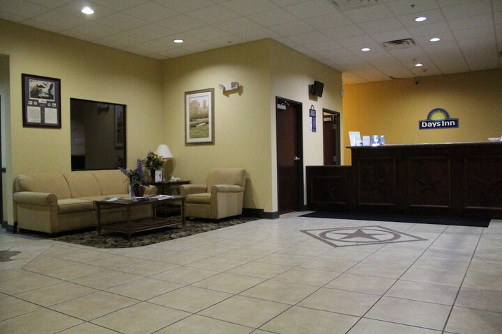 Hotel Interior 10 of 29