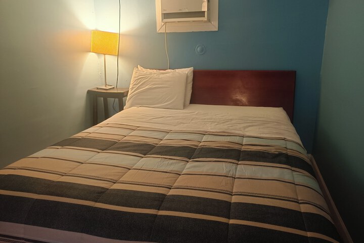 Caravan Motel