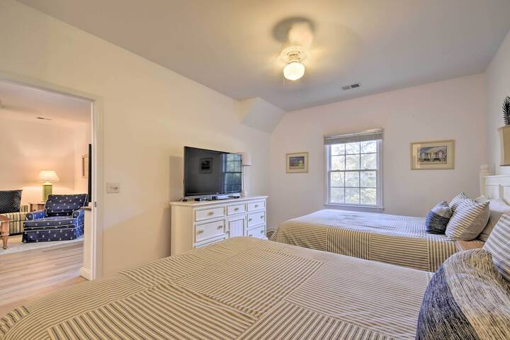 Sunset Beach Retreat - Monthly Rentals Welcome!