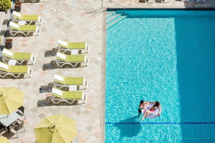 Pool 12 of 77