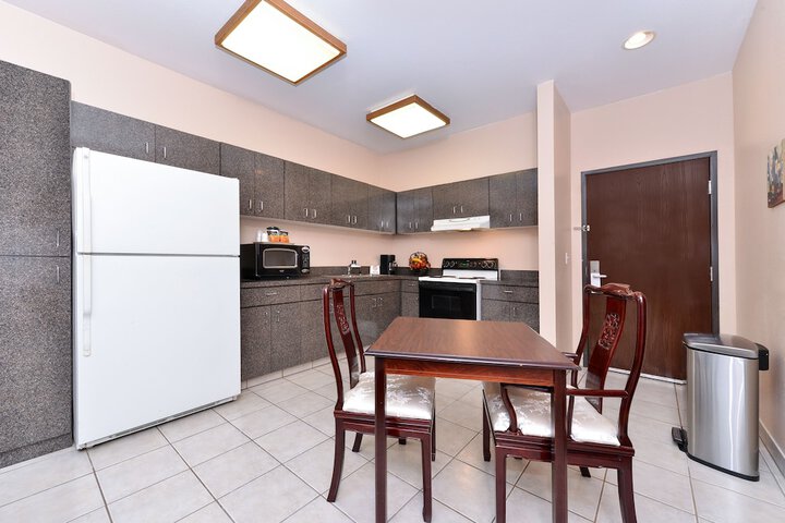 Americas Best Value Inn Somerville