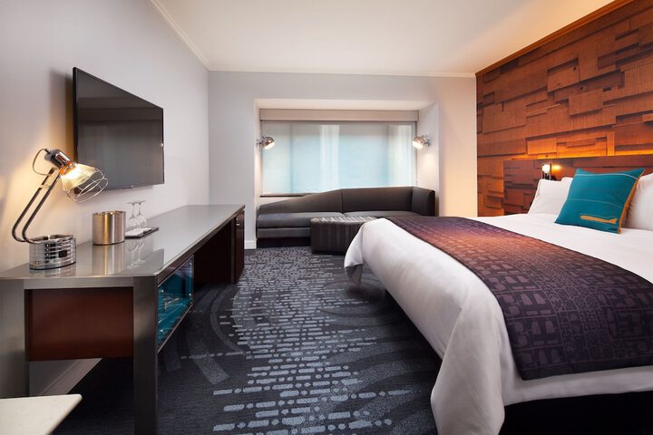 Room 29 of 121