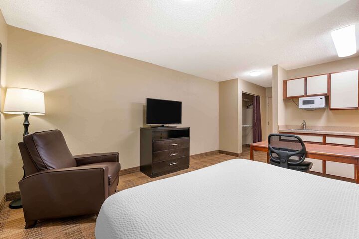 Room 20 of 37