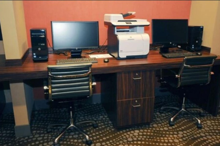 Business Center 47 of 48