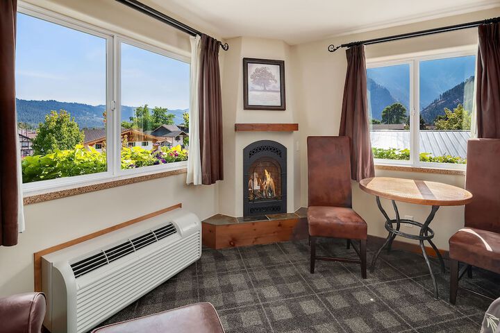 Bavarian Lodge