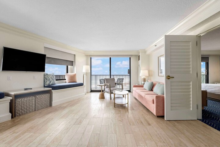 Room 135 of 172