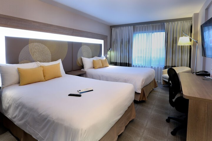 DoubleTree by Hilton Ottawa Downtown
