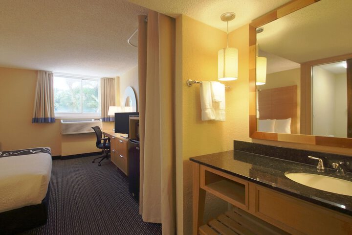 Room 36 of 47