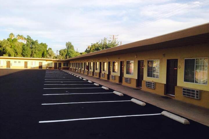 Desert Inn