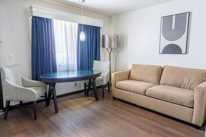 Room 45 of 46