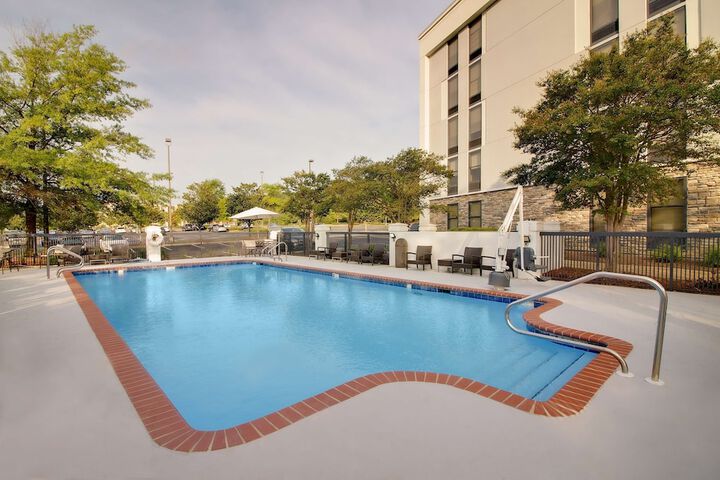 Pool 18 of 69