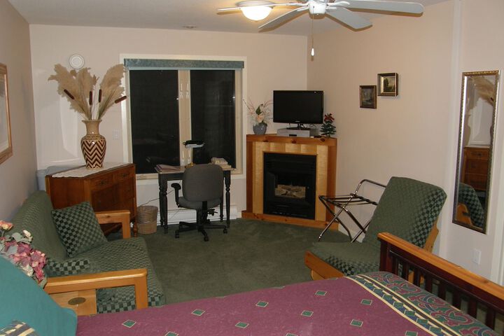 Room 29 of 49