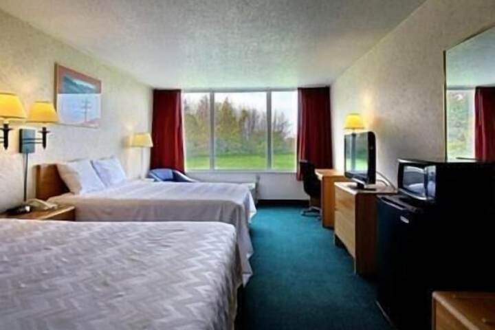 Room 4 of 15