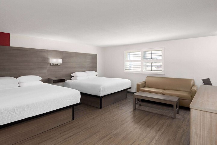 Room 36 of 41
