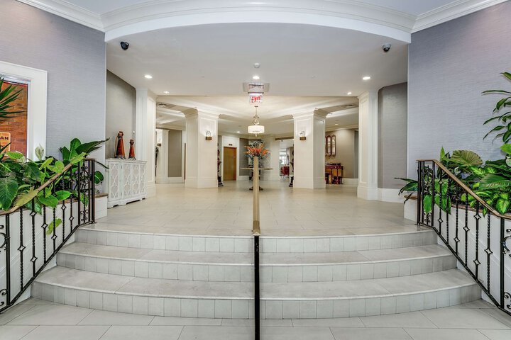 Hampton Inn & Suites Mobile- Downtown Historic District