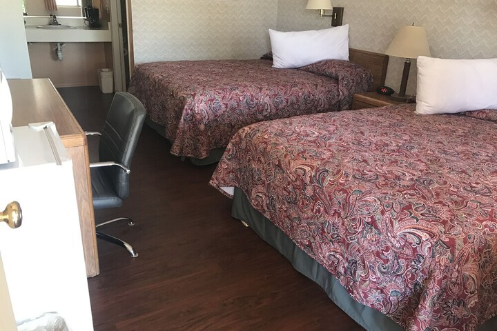 Room 22 of 46