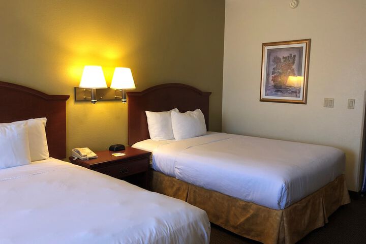 Room 30 of 53