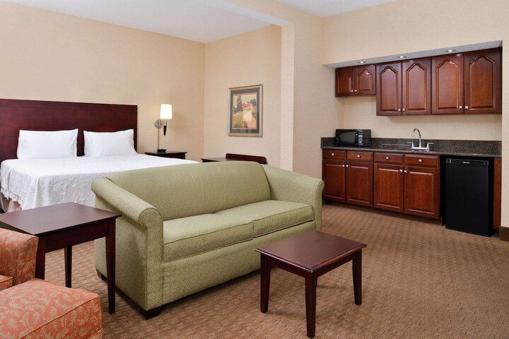 Hampton Inn Staunton