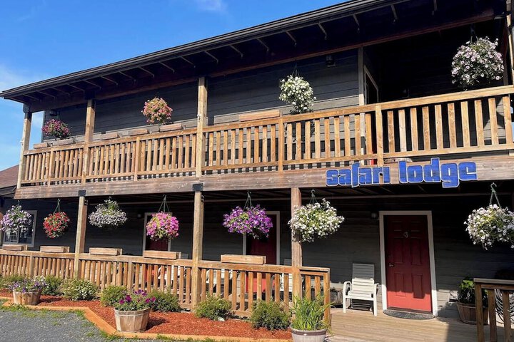 Safari Lodge