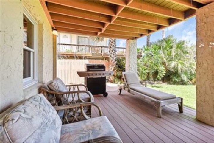 Going Coastal Beach House Four Bedroom Home