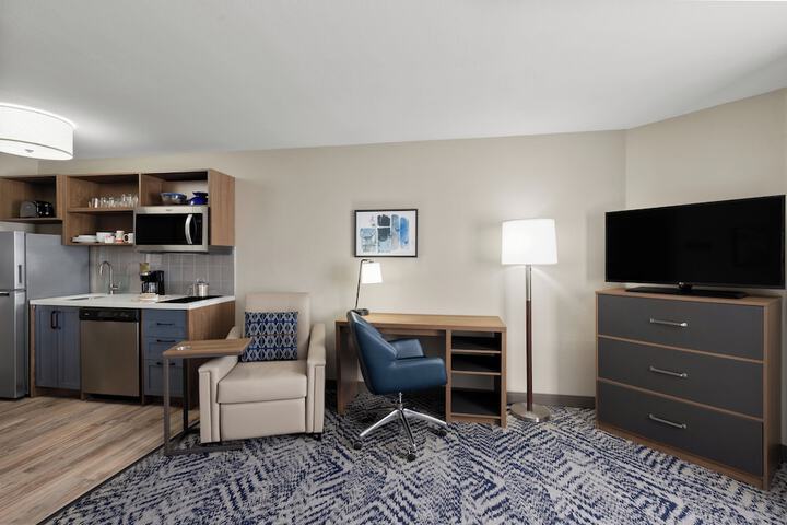 Room 13 of 39
