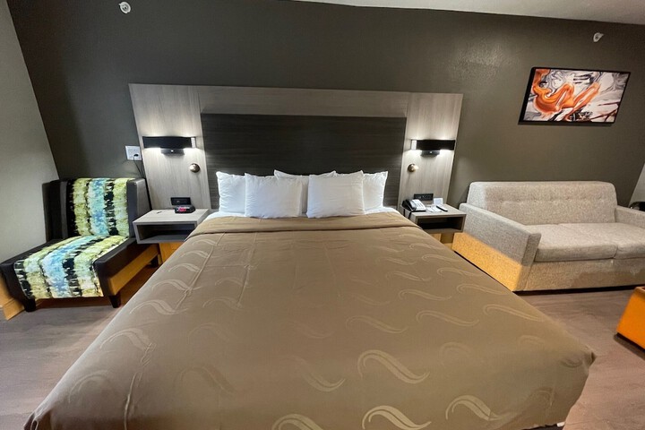 Quality Inn & Suites North Mesquite I-30