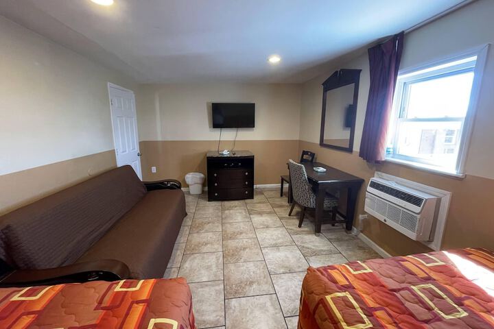Room 75 of 135